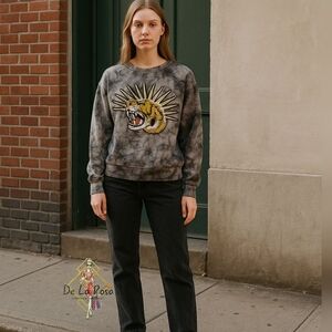 ✨ CLEARANCE SALE ✨ NWT Melissa Masse Sweater Small